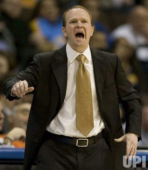 Photo: Nets Head Coach Frank Shouts in Denver - DEN2009112403 - UPI.com