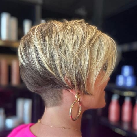 22 Insta-Ready Undercut Pixie Bob Ideas for 2024 | Pixie bob hairstyles, Undercut pixie, Pixie ...