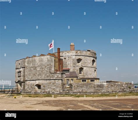 Calshot Castle at Calshot spit guards the entrance to Southampton Water dates to ad1540 Stock ...