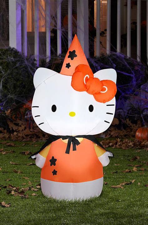 If you like your Halloween yard decorations cute instead of scary... Hello Kitty… | Hello kitty ...