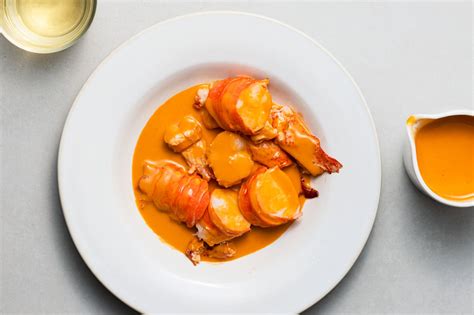 Emeril's Homemade Lobster Sauce Recipe