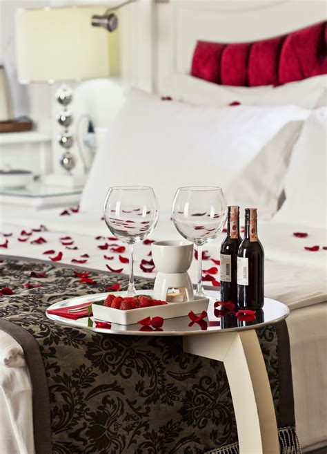 Hotel Amira Istanbul - Romance Package - Rose Petals Bed Dressing | Valentine bedroom decor ...