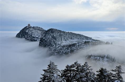 How to Visit Emei Mountain | Emeishan Travel Guide, Weather, Best time to visit