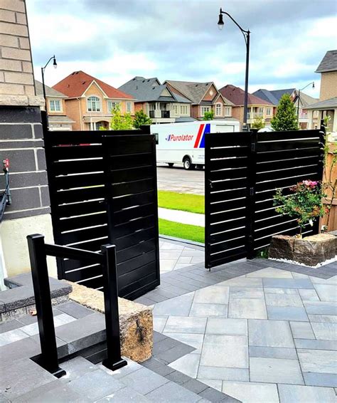 Horizontal Aluminum Fence Gates