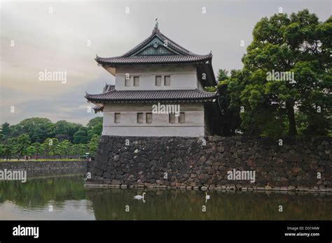 Edo Castle High Resolution Stock Photography and Images - Alamy