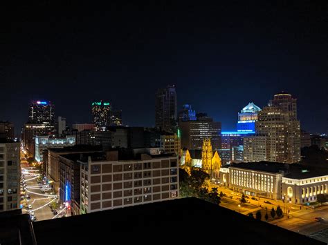 Last Hotel Rooftop : r/StLouis