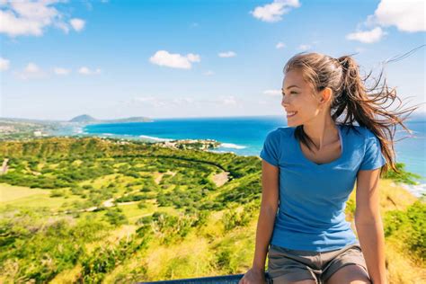 Diamond Head Crater Hike - Aloha Secrets