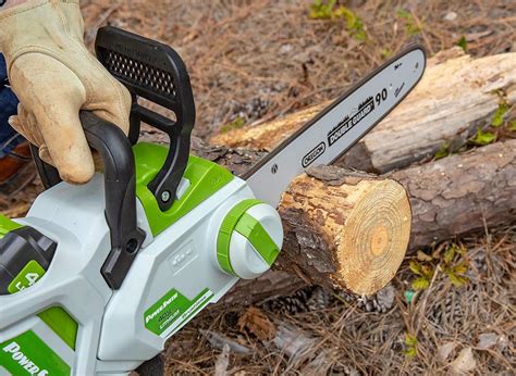 Corded Electric vs Battery-Powered Chainsaws