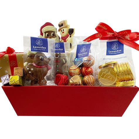 Red Christmas Hamper | Leonidas Luxury Gift