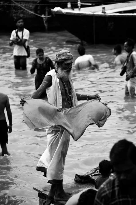 Ganga Aarti Ceremony · Free Stock Photo