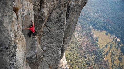 Free Solo: How rock climber Alex Honnold scaled the 3,000-feet-high ...