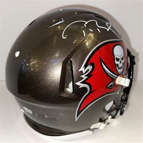 Tom Brady Signed Tampa Buccaneers Speed Authentic Helmet - The ...