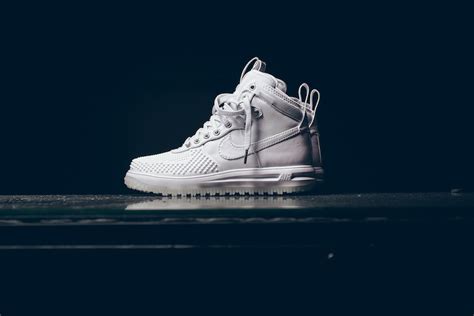 Nike Lunar Force 1 Duckboot White Ice - Sneakers Magazine