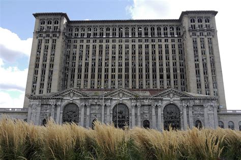 The Old Train Station in Detroit | Old train station, Central station ...