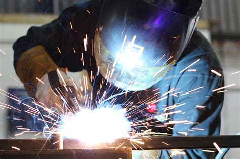 What Is Custom Metal Fabrication: Importance, Types And How It Works - Archute