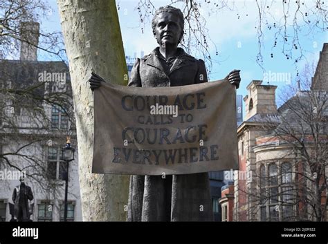 Millicent Fawcett Statue, Parliament Square, London. UK Stock Photo - Alamy