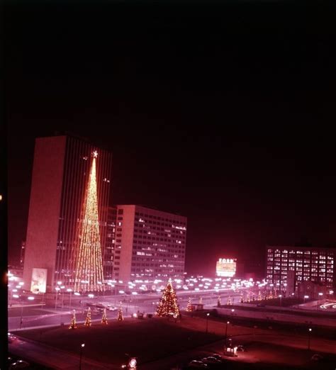 Seventeen Old Photos of the Holidays in Downtown Detroit | Old photos ...