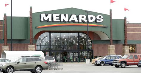 Menards 'dark store' suit vs. Howard gets trial