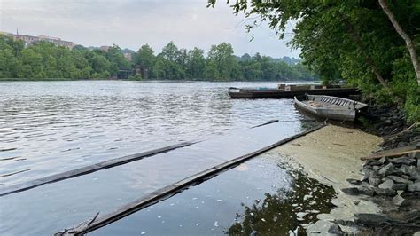 Participants prepare for 37th James River Batteau Festival