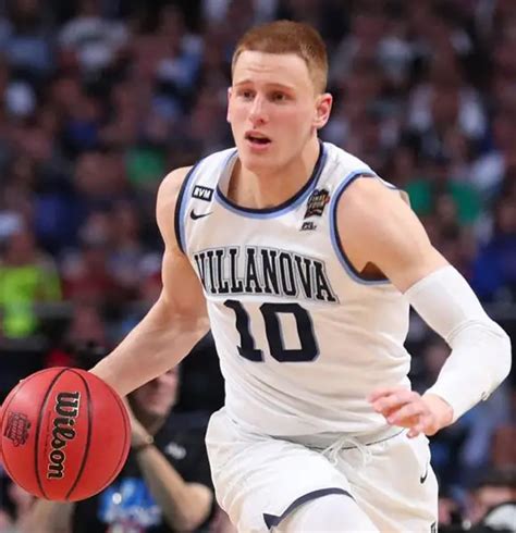 Donte DiVincenzo [ESPN] Salary, Height, Dating Status, Net Worth