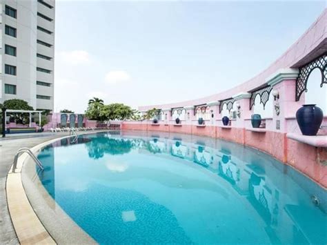 Baiyoke Sky Hotel, Bangkok - Find the best deal at HotelsCombined.com. Compare all the top ...