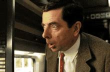 Mr Bean Wave GIF - MrBean Funny Hello - Discover & Share GIFs