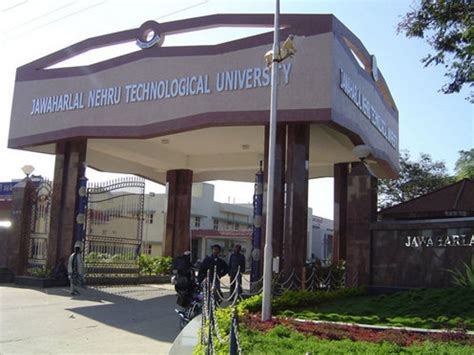 JNTU, Hyderabad Offers spot admission to M.Tech and M.Pharmacy seats - Careerindia