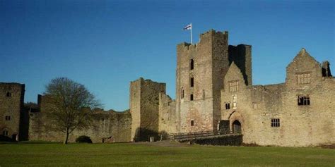 Ludlow Castle - Fascinating Heritage - History - Hall of Names