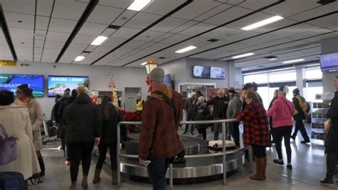 Sudbury news: Local airport anticipates busy holiday season | CTV News