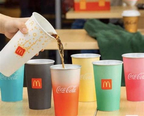 Limited Edition McDonalds x Coca-Cola Color Changing Cup (from Silver ...