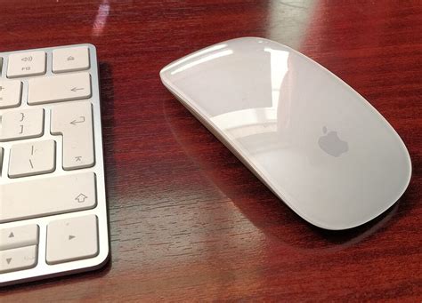 Apple Magic Mouse 1 vs 2: Difference and Detailed Review - Apple Magic ...