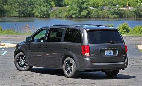 2018 Dodge Grand Caravan | Cargo Space and Storage Review | Car and Driver