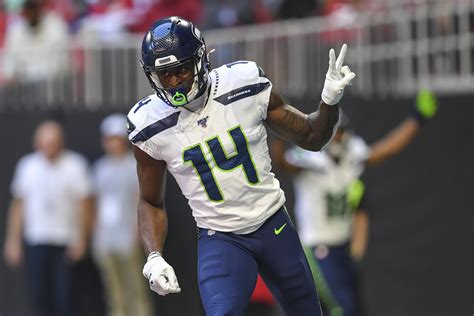 Seahawks Thrilled with Rookie WR DK Metcalf’s Development