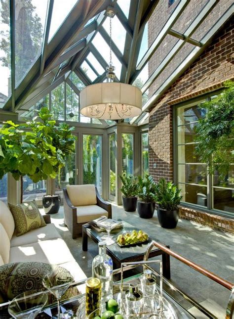 27 Gorgeous Sunroom Design Ideas to Bring Sunshine Joy to Your Home