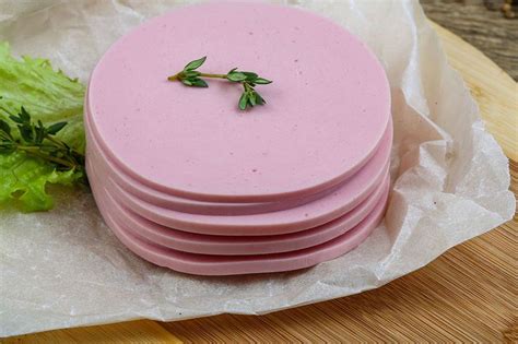 Bologna | Recipe | Homemade bologna recipe, Bologna recipes, Homemade bologna