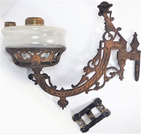 1881 B & H Victorian Cast Iron Wall Mount Kerosene Oil Lamp w/ Bracket & Font