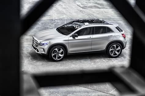 Mercedes-Benz GLA Official Photos, Video and Specs | eMercedesBenz