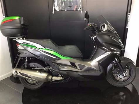 Kawasaki J300 Scooter (ABS Model) - only 200 miles as new condition ...