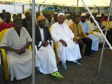 Muluzi tasks Malawi Muslims to embrace peaceful coexistrence - Malawi Nyasa Times - News from ...