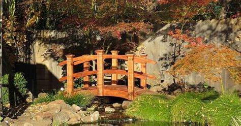 23 Wooden Garden Bridge Ideas | House Decors