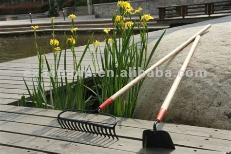 Garden Hoe Types - Buy Garden Hoe Types,Steel Weeding Hoe,Types Of Garden Hoes Product on ...