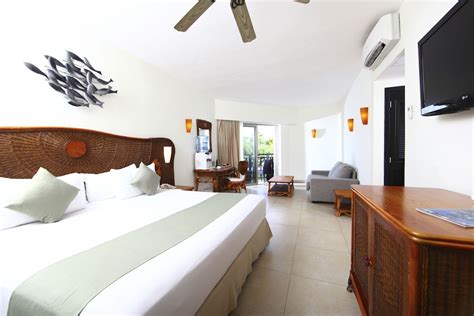 Sandos Caracol Eco Resort - All Inclusive Playa del Carmen, QROO, MX - Reservations.com