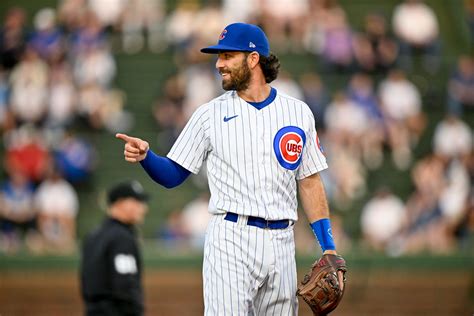 Dansby Swanson paying early dividends for Cubs