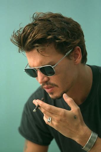 Johnny Depp's glasses: an object of desire | Blickers