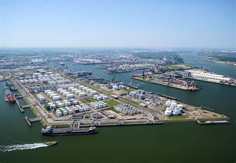 Liquin emerges as new chemical storage leader in Botlek, Rotterdam - F&L Asia