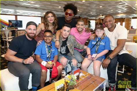 The 'Arrow' Cast Debuts Season 7 Trailer at Comic-Con - Watch! | Photo 1174230 - Photo Gallery ...