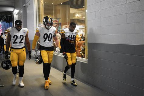 Pittsburgh Steelers LB T.J. Watt 'Pretty Beat Up' After Falcons Game ...