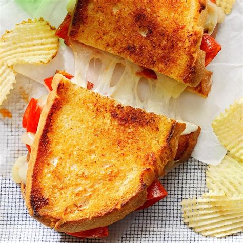Grilled Cheese and Pepperoni Sandwich Recipe: How to Make It