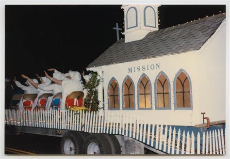 [Catholic Church Parade Float] - The Portal to Texas History