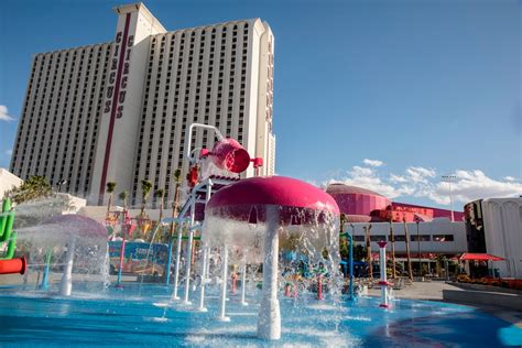 I Love Las Vegas Magazine...BLOG: New Water Fun Now Open At Circus Circus